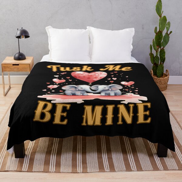 Artikelvorschau, Tusk Me, Be Mine. Aquarellelefant entworfen und verkauft von ElephantVibes.