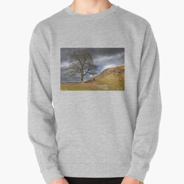 Sycamore Gap, Hadrian's Wall Northumberland National Park Pullover Sweatshirt