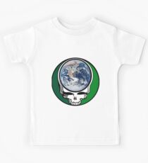 Be Grateful She's Not Dead Yet! Protect the Earth!! Kids Tee