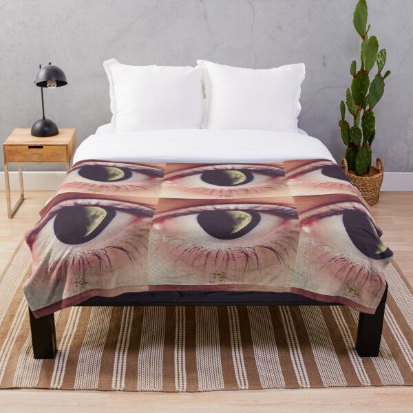 Item preview, ojos de luna designed and sold by CloudWaveStore.