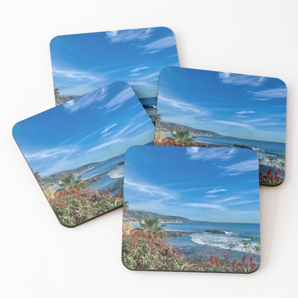 Aperçu de l'œuvre Laguna beach créée et vendue par EverythingGwen.