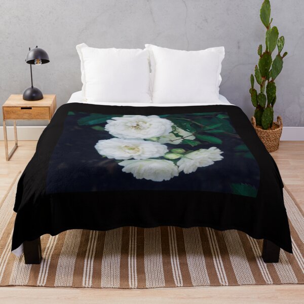 Item preview, Rosas blancas designed and sold by Shulie1.