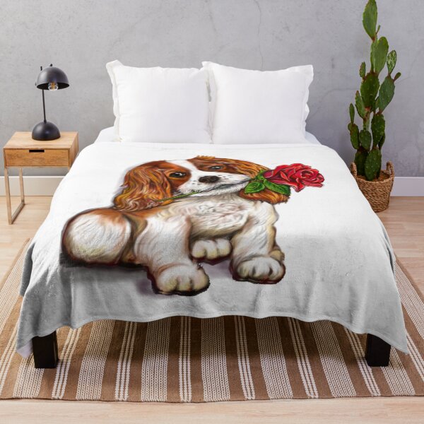 Artikelvorschau, Die besten Geschenkideen zum Valentinstag: Cavalier King Charles Spaniel. Süßes Hündchen mit roter Rose im Maul. Cavapoo Hund Valentinstag entworfen und verkauft von Artonmytee.