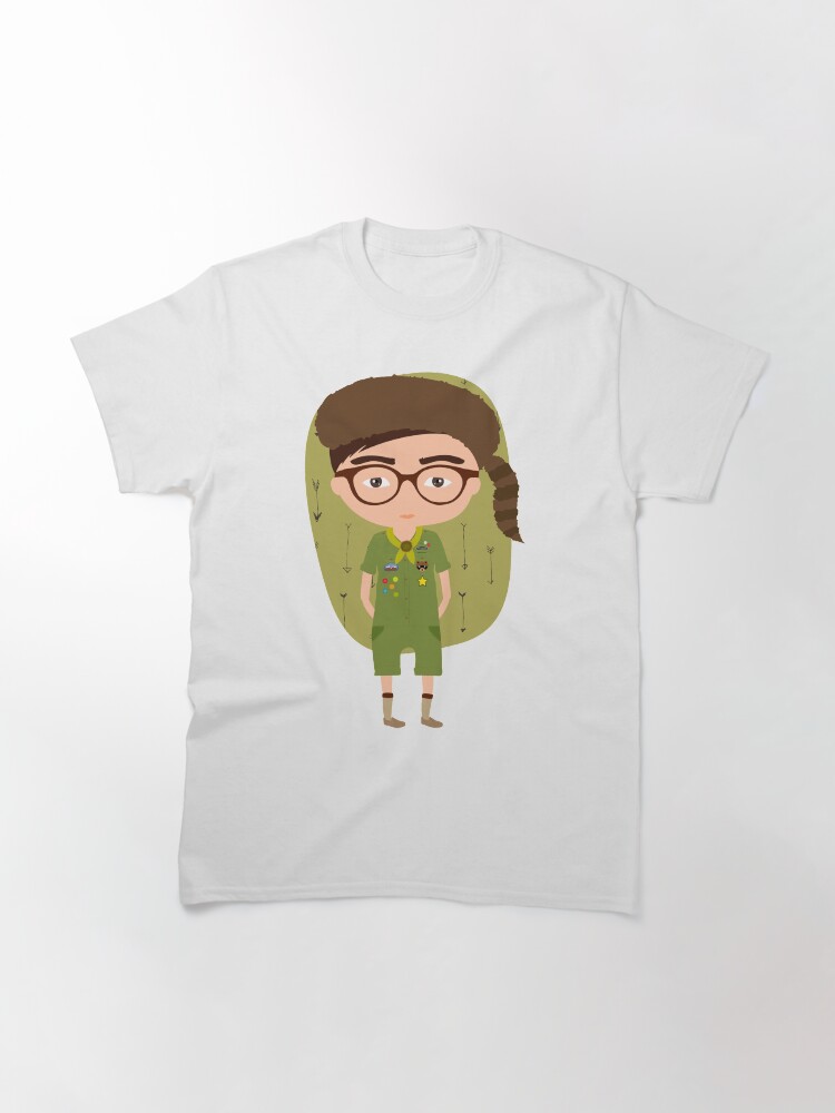 Imagen 3 de 7, Camiseta clásica con la obra Moonrise Kingdom Sam Shakusky, diseñada y vendida por creotumundo.