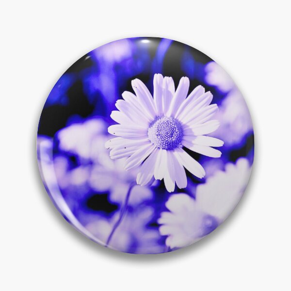 Item preview, Margarita flores blancas designed and sold by SabinasDesigns.