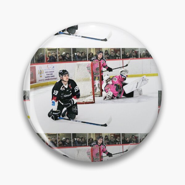 Aperçu de l'œuvre rv 3585 : finition 2024 - : 2 : Match de Hockey sur Glace - janvier 2024 - France - Okaio Créations Olavia-Olao créée et vendue par o.okaïo.