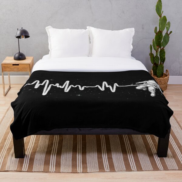 Space Heartbeat Throw Blanket