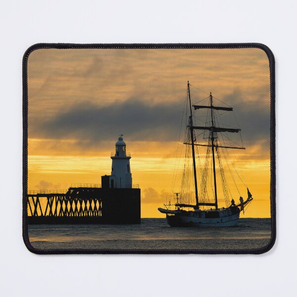 Item preview, The Flying Dutchman leaving port - Panorama designed and sold by Violaman.