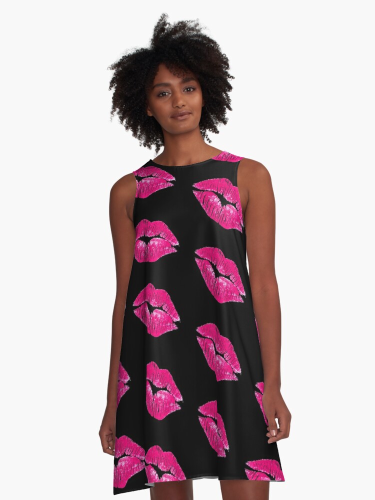 pink lips dress