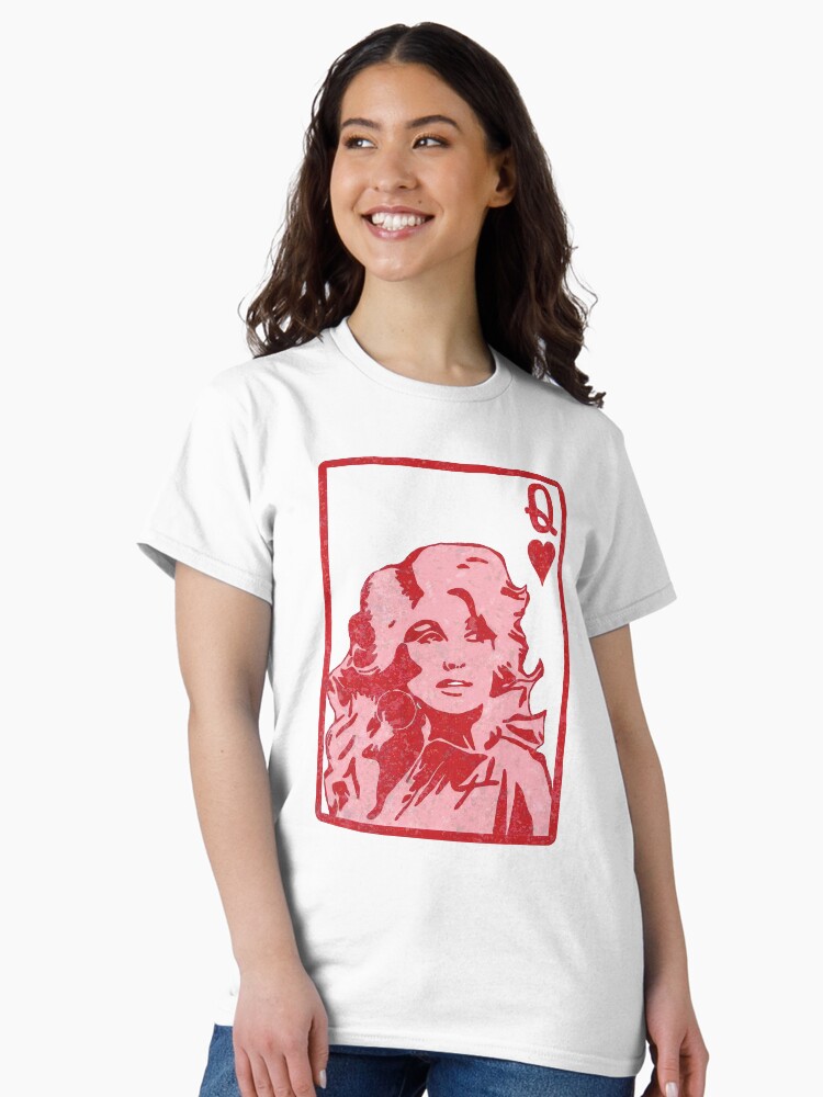 Thumbnail 1 von 7, Classic T-Shirt, Dolly Queen Of Hearts Karte Valentinstag Valentinstag designt und verkauft von laurashopee.