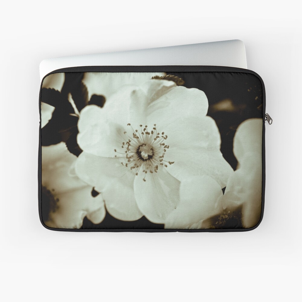 Wild Roses Laptop Sleeve