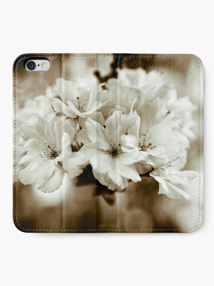 Alternate view of Sakura iPhone Wallet