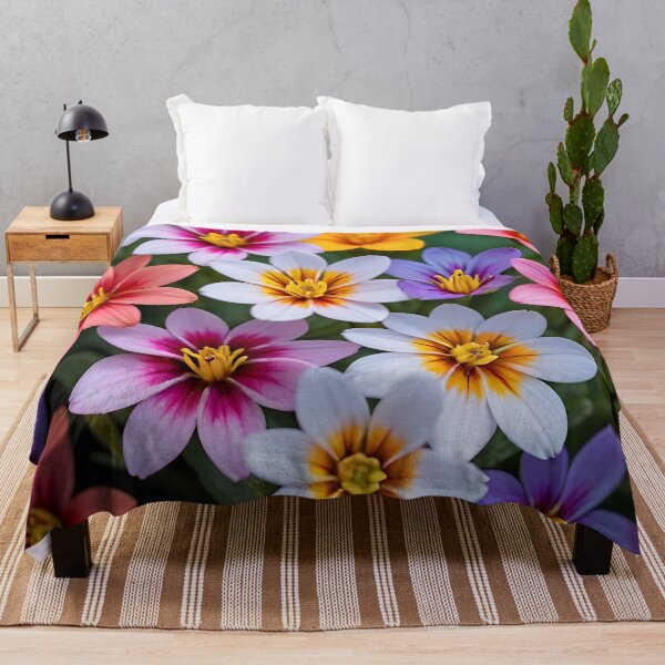 Artikelvorschau, Colorful Summer Flower Pattern entworfen und verkauft von TheArtOfPat.