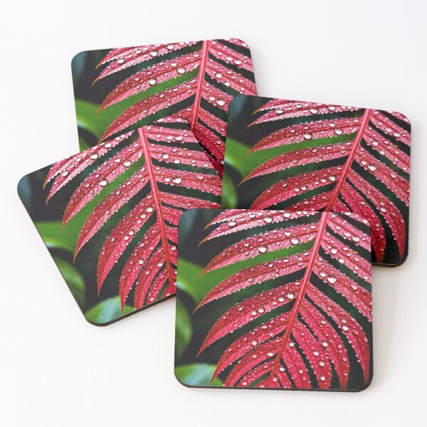 Artikelvorschau, Abstract Red Leaf Pattern entworfen und verkauft von TheArtOfPat.