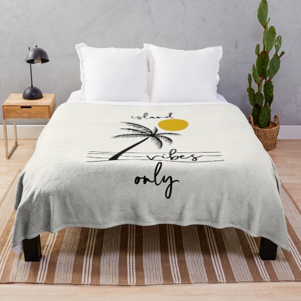 Aperçu de l'œuvre Island Vibes Only - Palmiers tropicaux et soleil créée et vendue par Retro Travel Design.