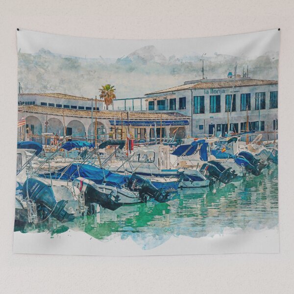 Artikelvorschau, Puerto Pollensa Marina La Llonja Restaurant Aquarelleffekt entworfen und verkauft von GG WALL ART.