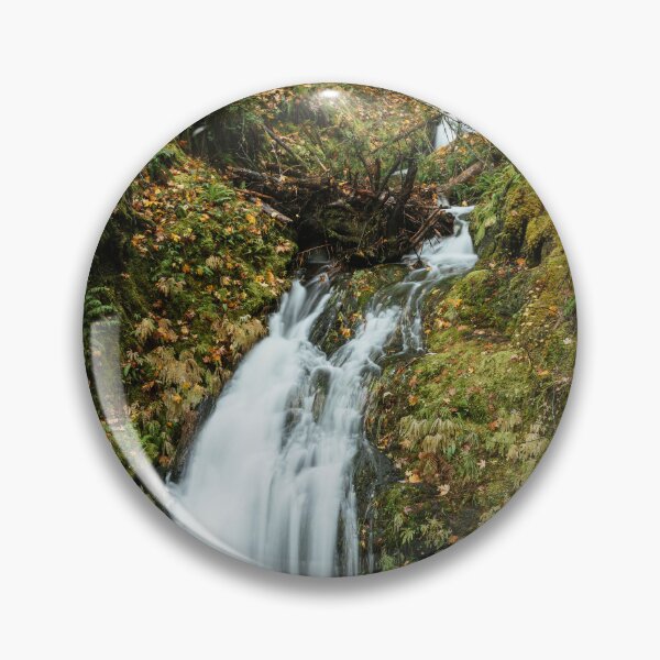 Artikelvorschau, Wasserfall entworfen und verkauft von millivedder.