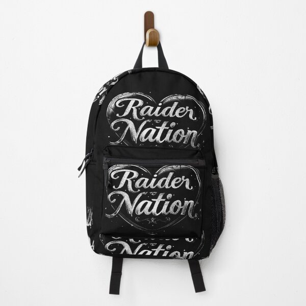 Artikelvorschau, Raider Nation im Herzen entworfen und verkauft von My Team Designs.