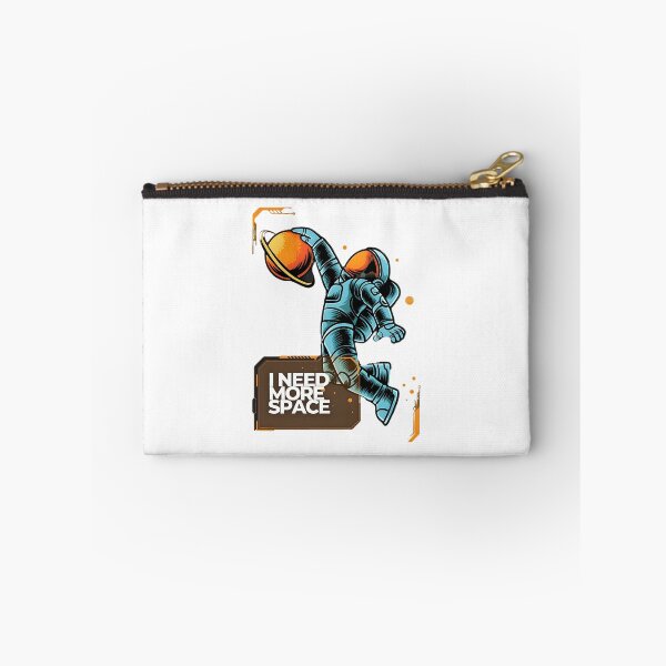 Aperçu de l'œuvre Plus d'espace créée et vendue par EpicBeastShop.