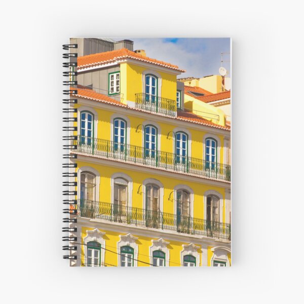 Aperçu de l'œuvre Lisbonne. baixa pombalina. campo das cebolas créée et vendue par Tereza Pilar  Art.