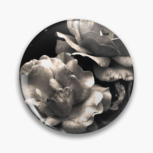 Artikelvorschau, Fine Art entsättigte Rose hautnah entworfen und verkauft von Giftables.