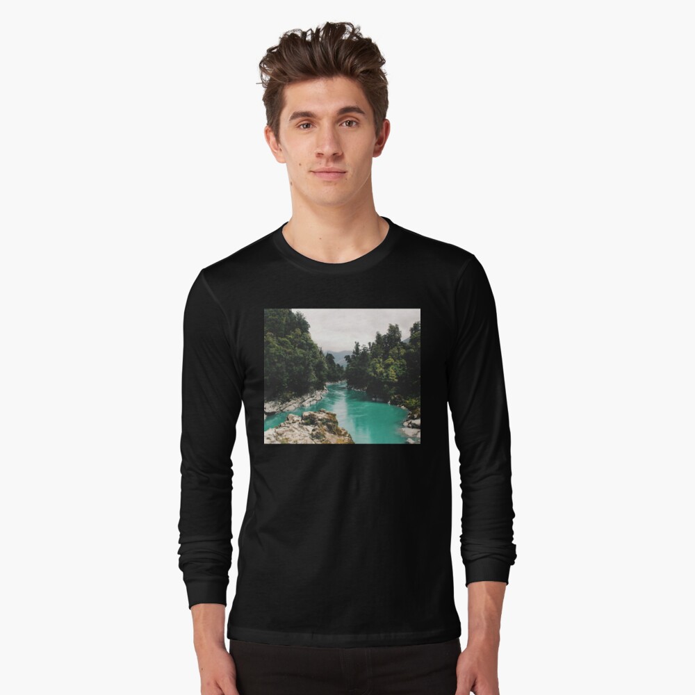 Aperçu de l'œuvre T-shirt manches longues créée et vendue par PhotoStore.