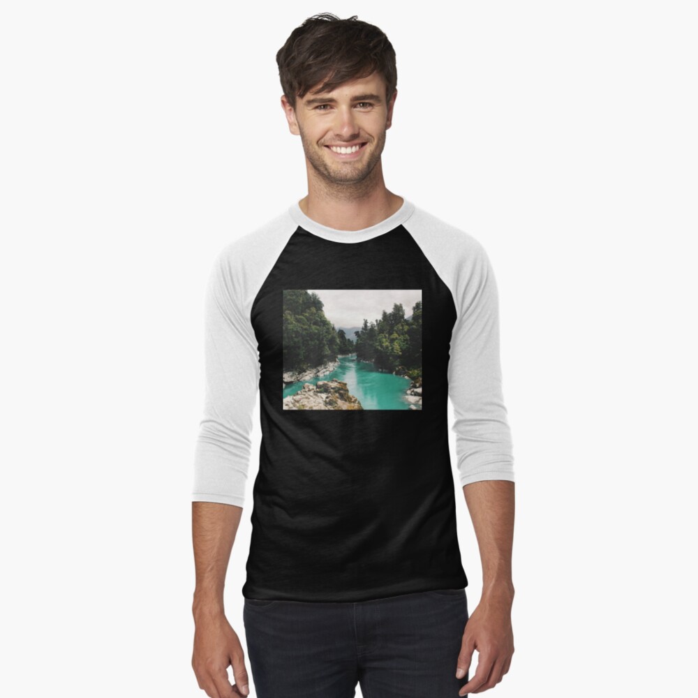 Aperçu de l'œuvre T-shirt baseball manches ¾ créée et vendue par PhotoStore.