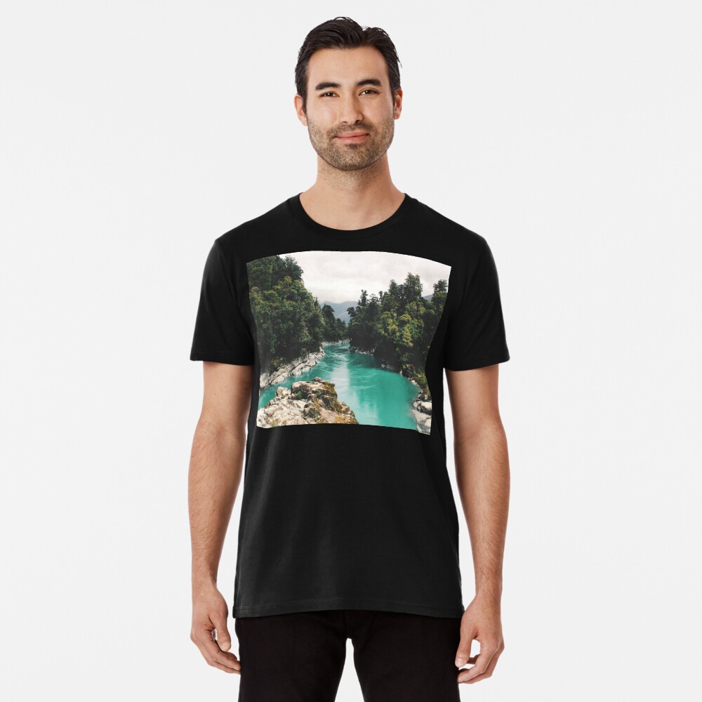 Aperçu de l'œuvre T-shirt premium créée et vendue par PhotoStore.
