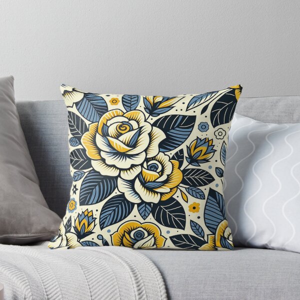 Aperçu de l'œuvre Midnight Bloom : Tapisserie florale bleu marine et or créée et vendue par UnTangle.