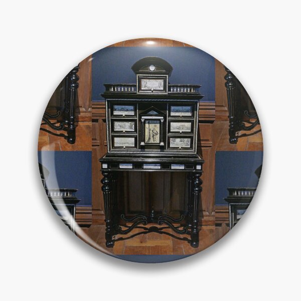 Item preview, rv 3599/ finition 2023 - : 12 : Noël au Château d'Azay le rideau " Meuble aux Tiroirs Secrets " décembre 2023 - France - Okaio Créations Olavia-Olao designed and sold by o.okaïo.