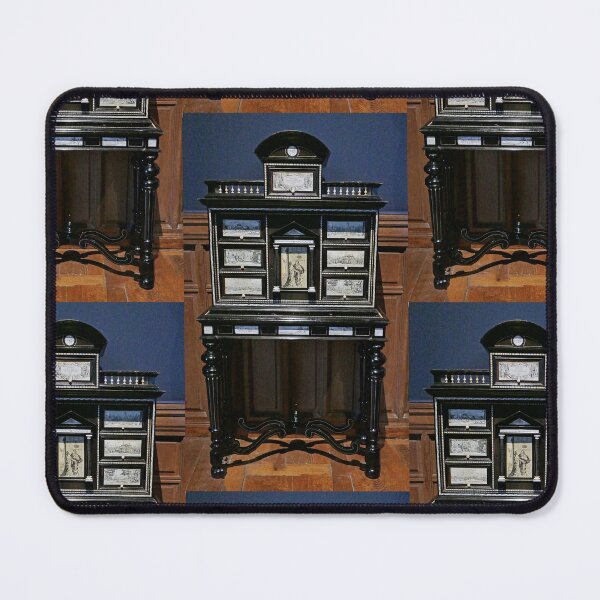 Item preview, rv 3599/ finition 2023 - : 12 : Noël au Château d'Azay le rideau " Meuble aux Tiroirs Secrets " décembre 2023 - France - Okaio Créations Olavia-Olao designed and sold by o.okaïo.