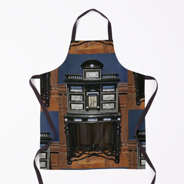 Item preview, rv 3599/ finition 2023 - : 12 : Noël au Château d'Azay le rideau " Meuble aux Tiroirs Secrets " décembre 2023 - France - Okaio Créations Olavia-Olao designed and sold by o.okaïo.
