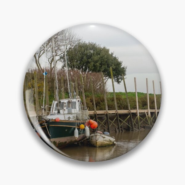 Artikelvorschau, Boot im Hafen von Blakeney, Norfolk entworfen und verkauft von yackers1.