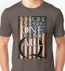 Q #qanon WO WIR EIN GEHEN, GEHEN WIR ALLE - NEUES DESIGN! Slim Fit T-Shirt