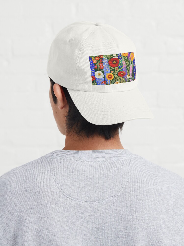 Aperçu 4 sur 7. Casquette avec l'œuvre Jardin de fleurs Gustav Klimt créée et vendue par maniacfitness.