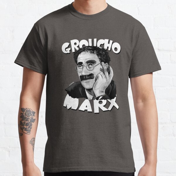 Vista previa del artículo con la obra «Ilustración de Groucho Marx con nombre», diseñado y vendido por burrotees.