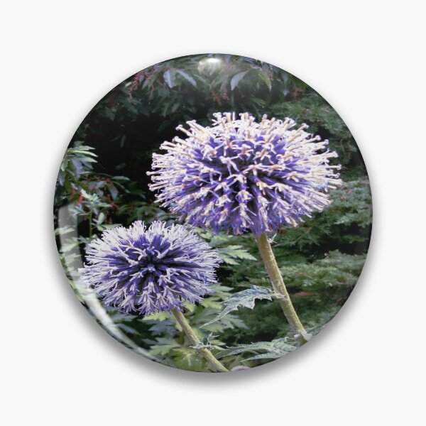 Item preview, "Les chardons bleus" (= the blue thistles) designed and sold by Isa-Isarielle.