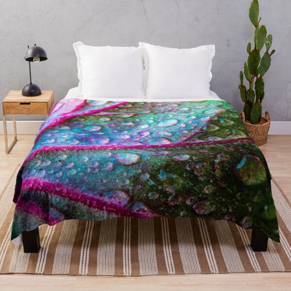 Item preview, Tapiz de la naturaleza: gotas de agua sobre hojas vibrantes designed and sold by samutsariatbpa.