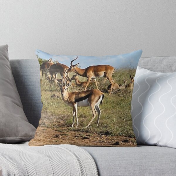 Artikelvorschau, Große gestreifte Gazelle entworfen und verkauft von annenambiro.