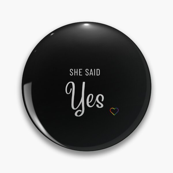 Artikelvorschau, LGBTQ-Paar-T-Shirt, „She Said Yes“-Slogan-T-Shirt, Verlobungspaar-T-Shirt, Unisex-T-Shirt, LGBTQ-Verlobungs-T-Shirts, nicht paarweise verkauft, Geschenk für LGBTQ-Paar entworfen und verkauft von PrideBeProud.