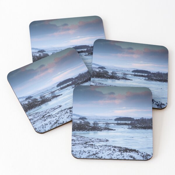 Artikelvorschau, Rannoch Mor im Winter entworfen und verkauft von heidipics.