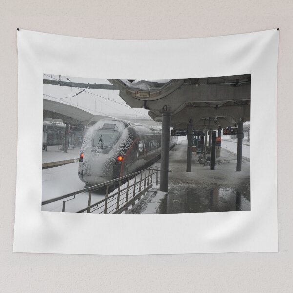 Item preview, Oslo S designed and sold by Norwegian Outdoors.
