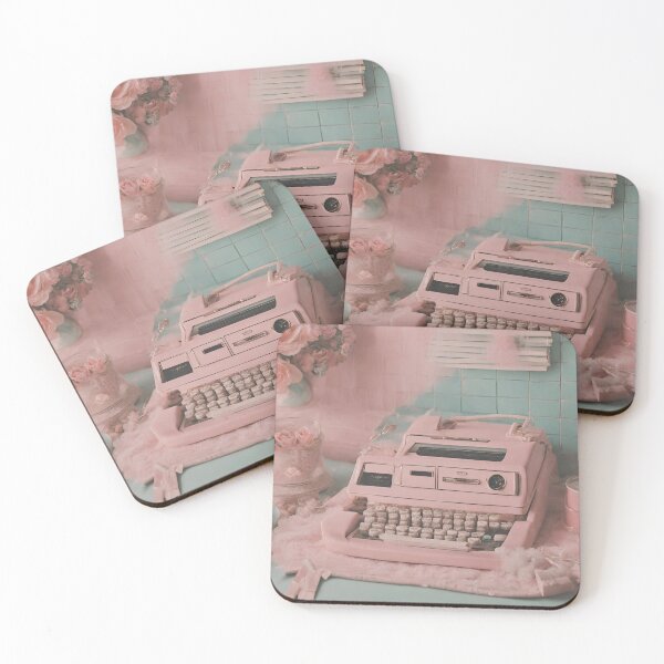 Artikelvorschau, Rosa Vintage-Schreibmaschine auf einem flauschigen Teppich, umgeben von Pastelldekorationen entworfen und verkauft von OfftopSocial.