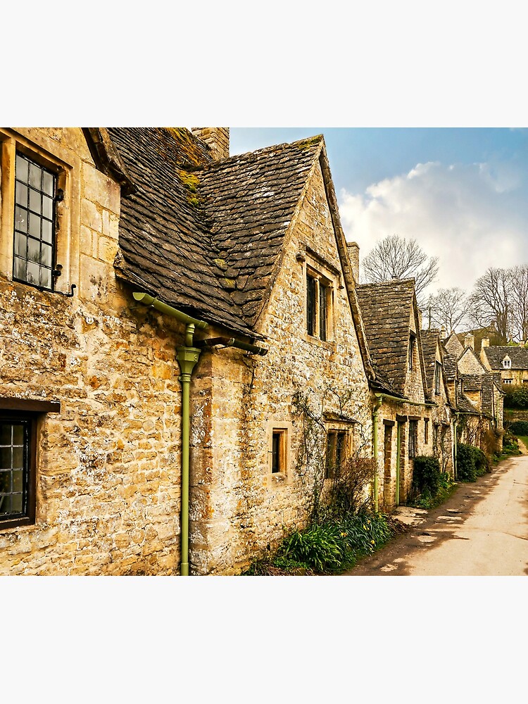 Beautiful Bibury by ScenicViewPics