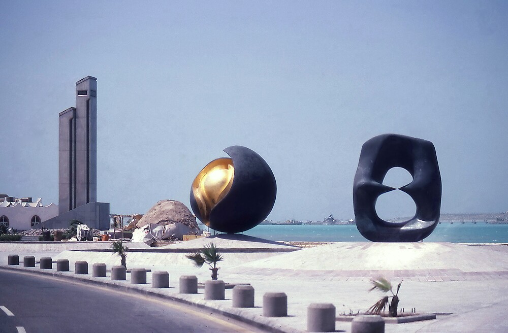 "Sculpture On The Corniche, Jeddah, Saudi Arabia." by Peter Stephenson