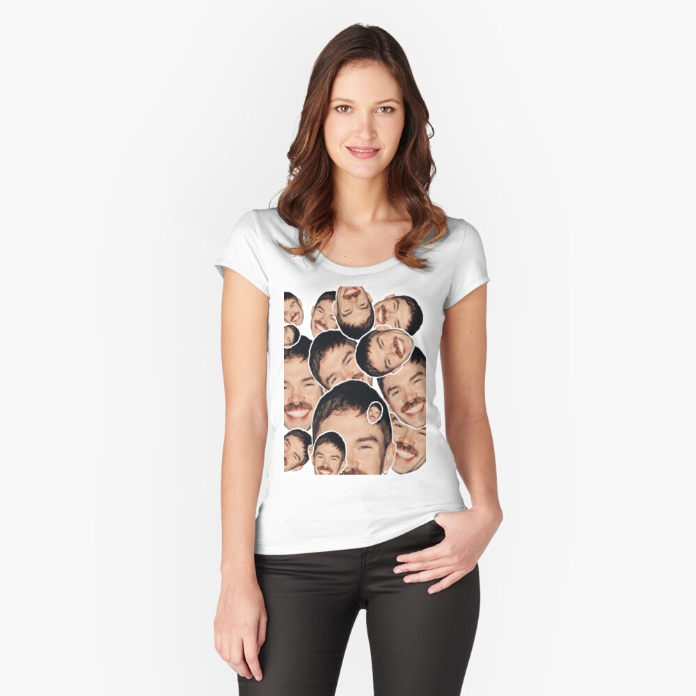 Artikel-Vorschau von Tailliertes Rundhals-Shirt, designt und verkauft von Aiyinyangart.