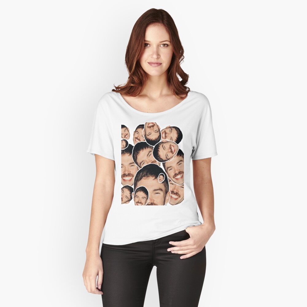 Artikel-Vorschau von Loose Fit T-Shirt, designt und verkauft von Aiyinyangart.