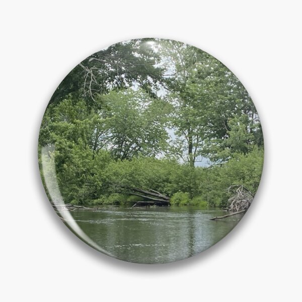 Artikelvorschau, Fluss im Wald entworfen und verkauft von Mychaila's Creations.