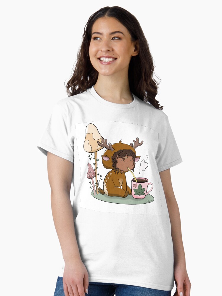 Aperçu 1 sur 7. T-shirt classique avec l'œuvre Le chocolat chaud créée et vendue par Pilou-Pixel.