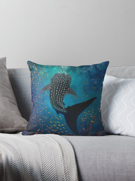 Artikel-Vorschau von Walhai schwimmt im Meer, designt und verkauft von curiouswonder.